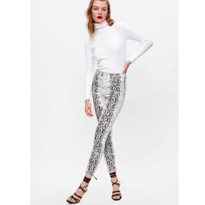 Zara Snake Print High Rise Raw Hem Skinny Jeans